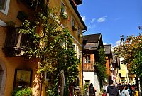 Rakousko: Hallstatt - uličky města