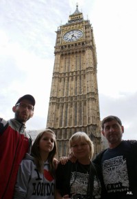 Houses of Parliament a Big Ben - London