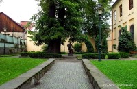 Park Pokoju se nachází hned u  Muzea Těšínského Slezska