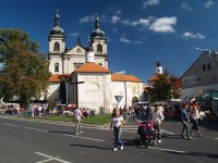 Barokní bazilika Panny Marie Sedmibolestné v centru města Bohosudově