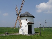 Spálov, nejmenší větrný mlýn v ČR