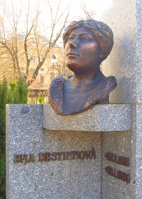 Pomník Emy Destinnové - České Budějovice
