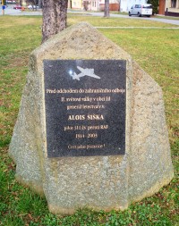 pomník pilota RAF Aloise Šišky