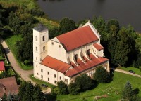 Kostel Nejsvětější trojice v Klášteře