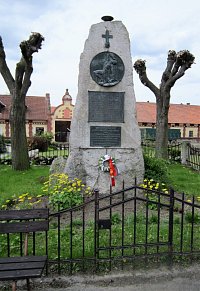 Pomník obětem první světové války, Louňovice pod Blaníkem