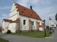 Kostel sv. Jiljí a kostel CČSH ve Vlašimi
