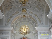 Štuková výzdoba nad Stříbrným oltářem