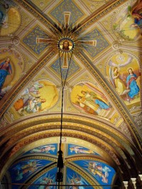 Kaple zasvěcená Panně Marii, sv. Václavovi a sv. Antonínovi