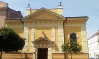 Kostel Českobratrské církve evangelické v Pardubicích - vstup