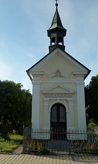 Kaple ve Veselí u Přelouče