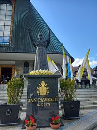 Pomník Jana Pavla II v Zakopane