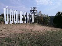 Obec Kružlová má slovenský rekord so svojim nápisom ÚDOLIE SMRTI