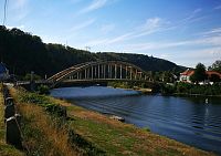 Most Dr. Edvarda Beneše ve Štěchovicích.