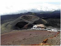 Etna, kráter Silvestri Inferiori, stejnojmenná restaurace