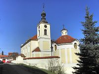 Středokluky, kostel sv. Prokopa se hřbitovní kaplí sv. Kříže