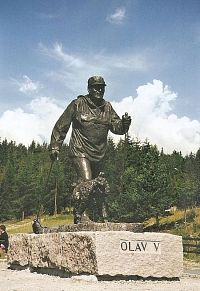 Socha krále Olava V., Holmenkollen, Oslo, Norsko