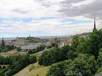 31. Edinburgh z hradu, vz. Calton Hill