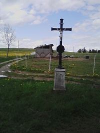 2. křížek na cestě do Chmelné.