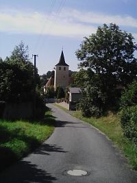 25. Pohled na kostel z křížové cesty.