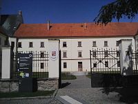 9. Pacovský zámek v sobě ukrývá i Muzeum Antonína Sovy od 30. let 20. století.