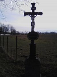 20. Kříž před Hulínem z r. 1881.