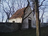 33. Židovský hřbitov za Prčicí z roku 1865–67.