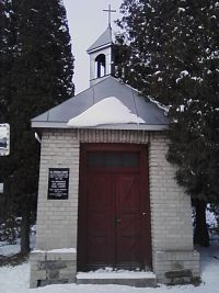13. Kaplička se zvoničkou v Nazdicích.