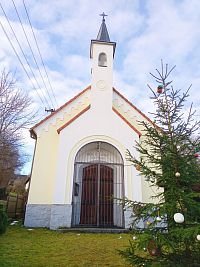 7. Kaple sv. Ducha v Hrazanech z roku 1926