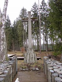 lesní hřbitov zajateckého tábora