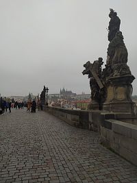 Sousoší Panny Marie a sv. Bernarda, Karlův most, Praha
