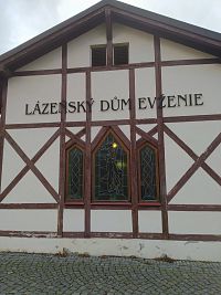 Lázně Evženie - lázeňský dům