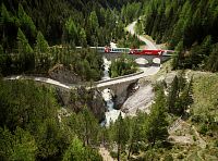 Poznejte Alpy z paluby panoramatických vlaků