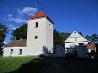 Kostel sv. Václava se zvonicí (Habřina)