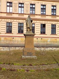 Pomník Jana Amose Komenského (Jičín)