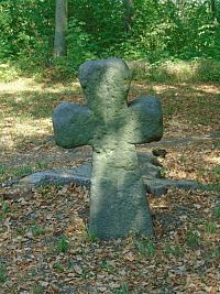 Mezní kříž v Masarykových sadech (Josefov)