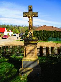 Kříž v Zástavě (Rokytno)