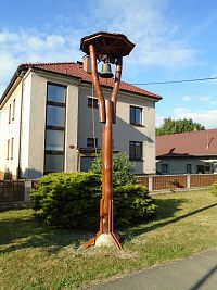 Zvonička proti škole (Vysoká nad Labem)