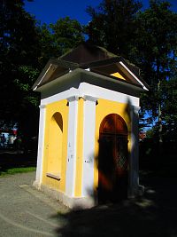 Kaplička v Archlebových sadech (Dobruška)