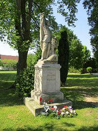 Pomník padlým v 1. světové válce (Dolní Ředice)