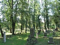 Foto P. Bakovský - židovský hřbitov v Hranicích