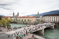 Poznejte krásy hlavního alpského města Innsbrucku na kole či pěšky