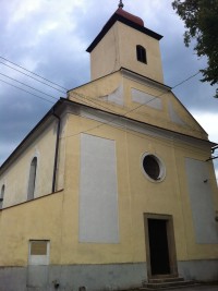 Popelín - kostel sv. Petra a Pavla