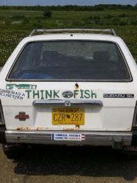 auto místního rybáře...
