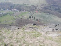 Pohled z Kalichu na třebušínský hřbitov