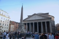 Fontána u Pantheonu