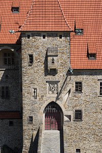 Brána hlavního hradu