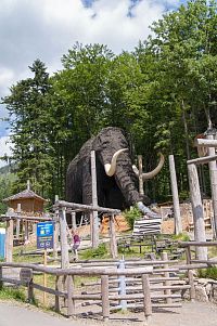 Obří mamut