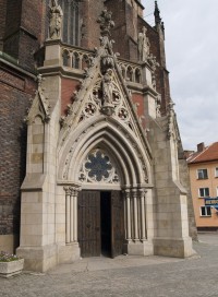 Gotický portál
