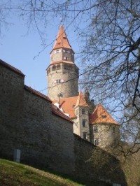 hrad Bouzov - věž Hláska