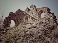 Romantická zřícenina hradu Petršpurk